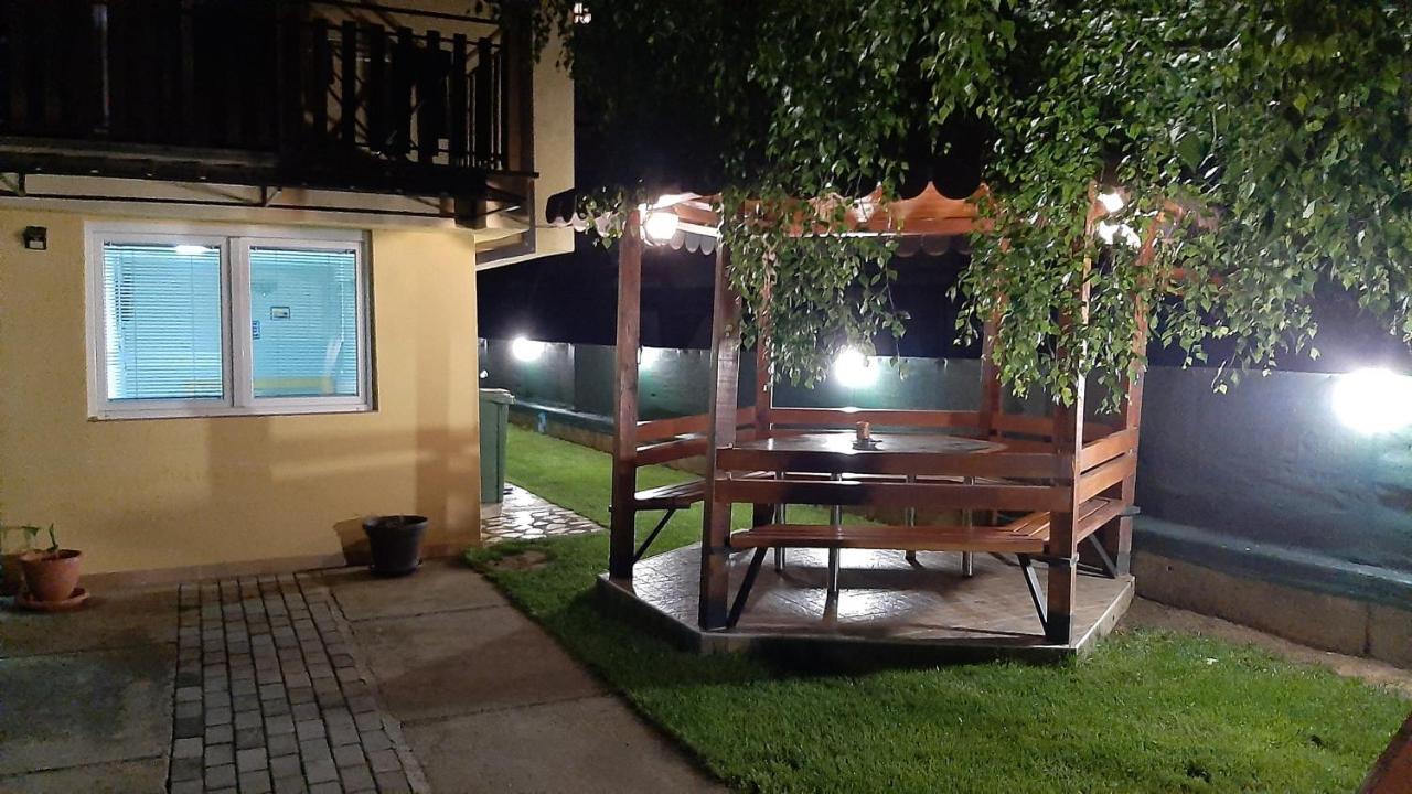 Petar'S Apartments Охрид Екстериор снимка
